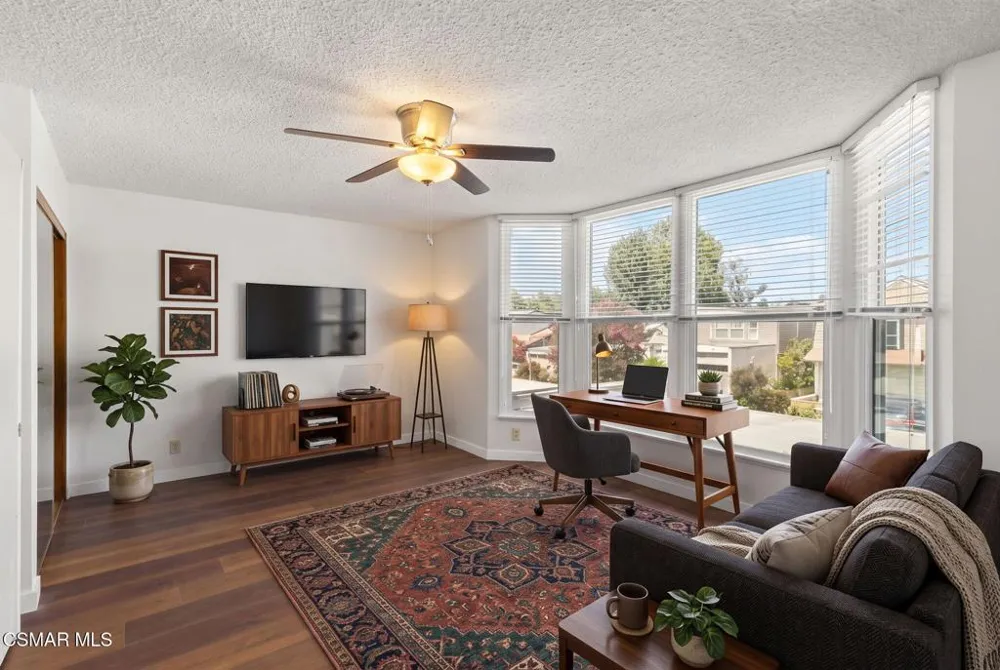 1654 Edgewater Lane Camarillo, CA 93010