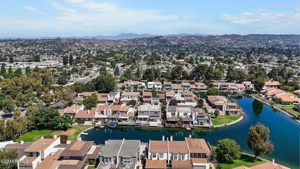 1654 Edgewater Lane Camarillo, CA 93010