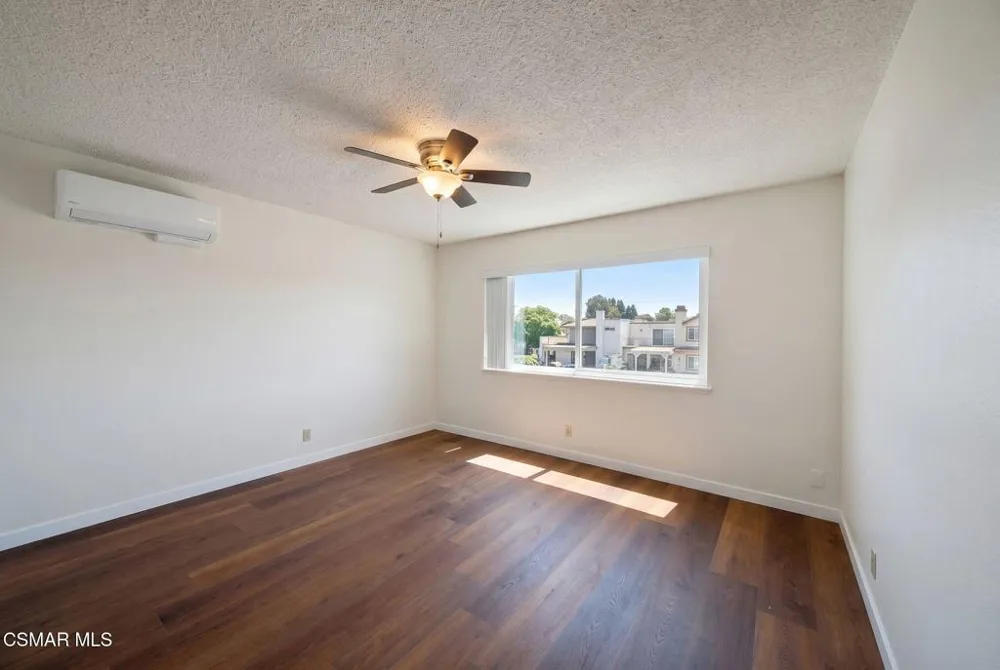 1654 Edgewater Lane Camarillo, CA 93010