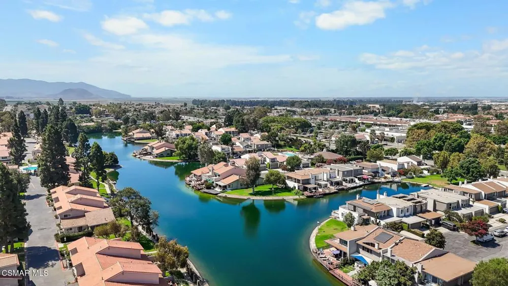 1654 Edgewater Lane Camarillo, CA 93010