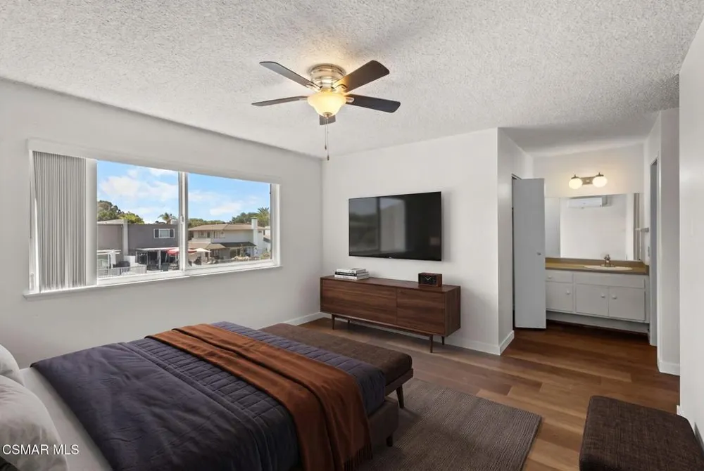 1654 Edgewater Lane Camarillo, CA 93010