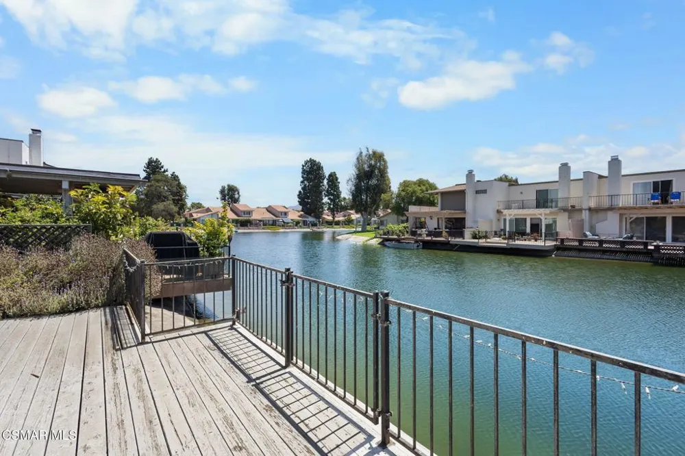 1654 Edgewater Lane Camarillo, CA 93010