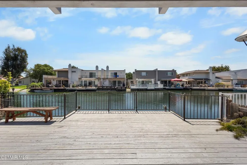 1654 Edgewater Lane Camarillo, CA 93010