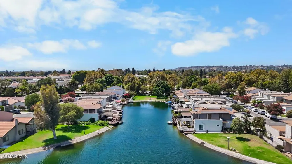 1654 Edgewater Lane Camarillo, CA 93010