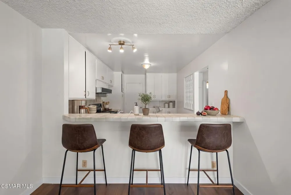 1654 Edgewater Lane Camarillo, CA 93010