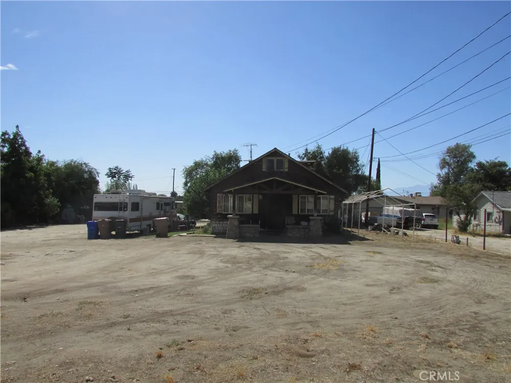 1345 Turquoise Avenue Mentone, CA 92359