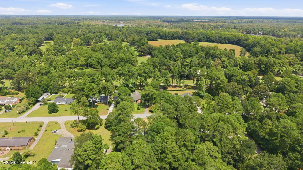 6818 River Road Washington, NC 27889