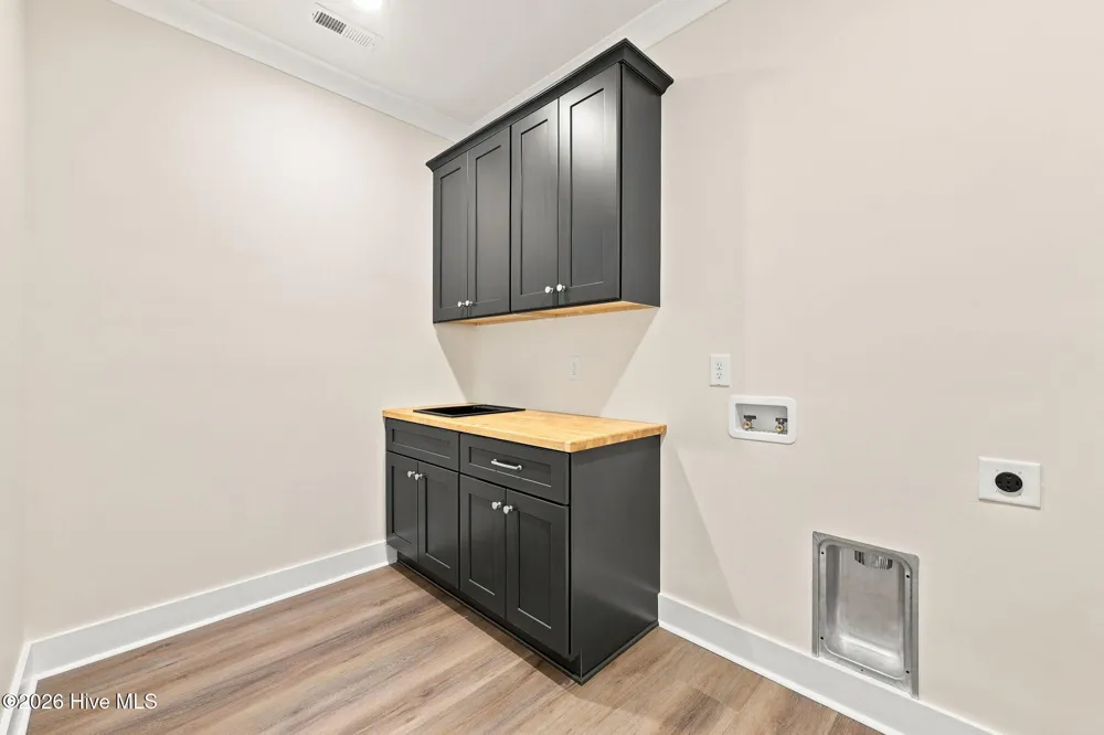 6818 River Road Washington, NC 27889