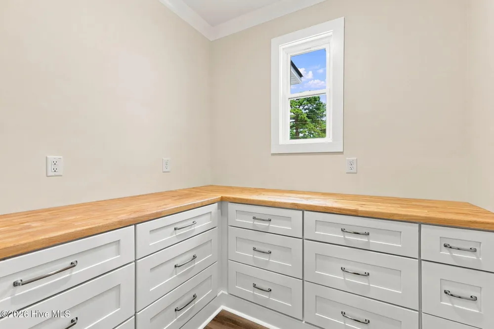 6818 River Road Washington, NC 27889