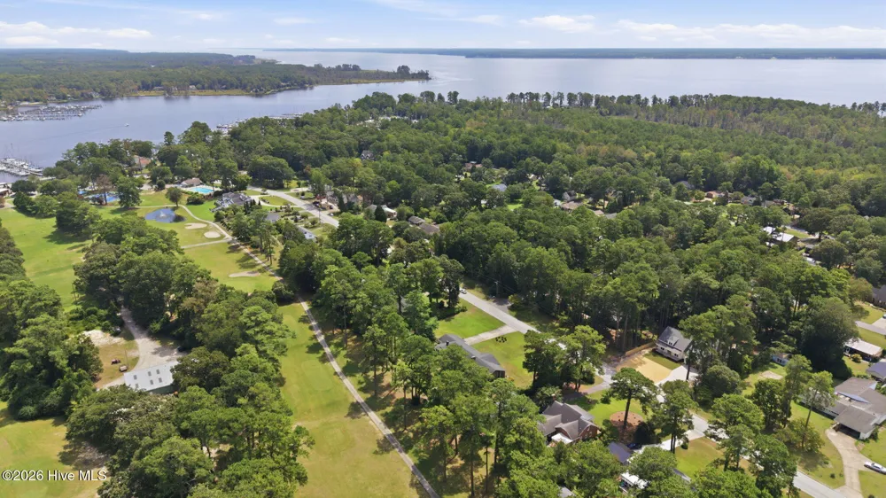 6818 River Road Washington, NC 27889