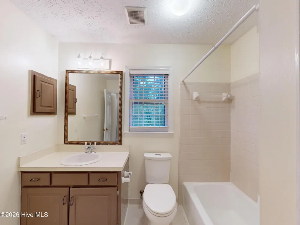 464 Summerlea Drive Fayetteville, NC 28311