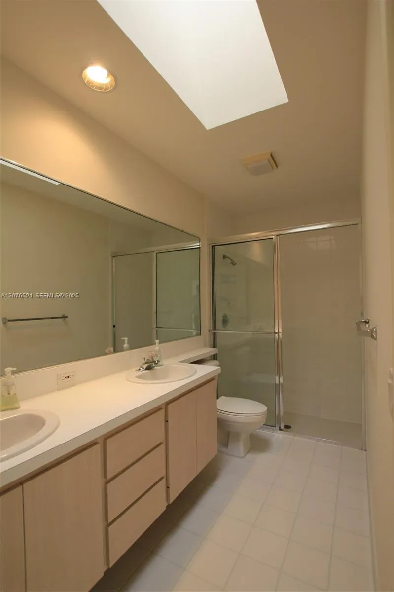 4802 Water Oak Ct Palm Beach Gardens, FL 33410