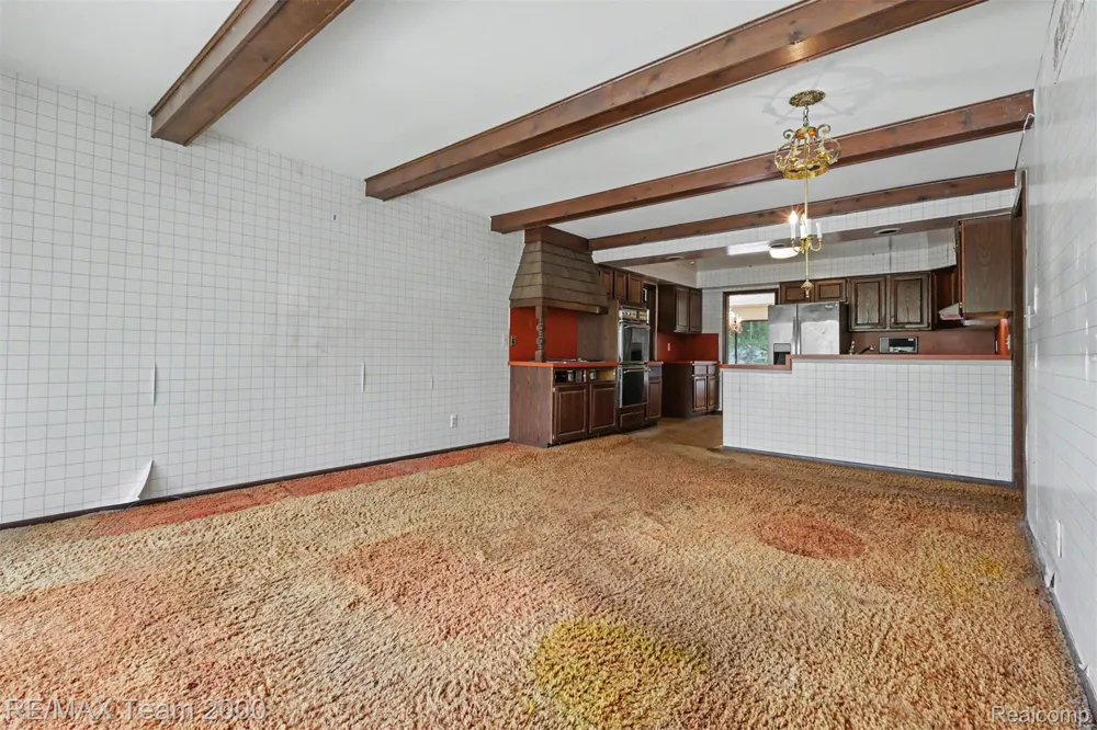 3030 Bloomfield Park Drive West Bloomfield Charter Township, MI 48323