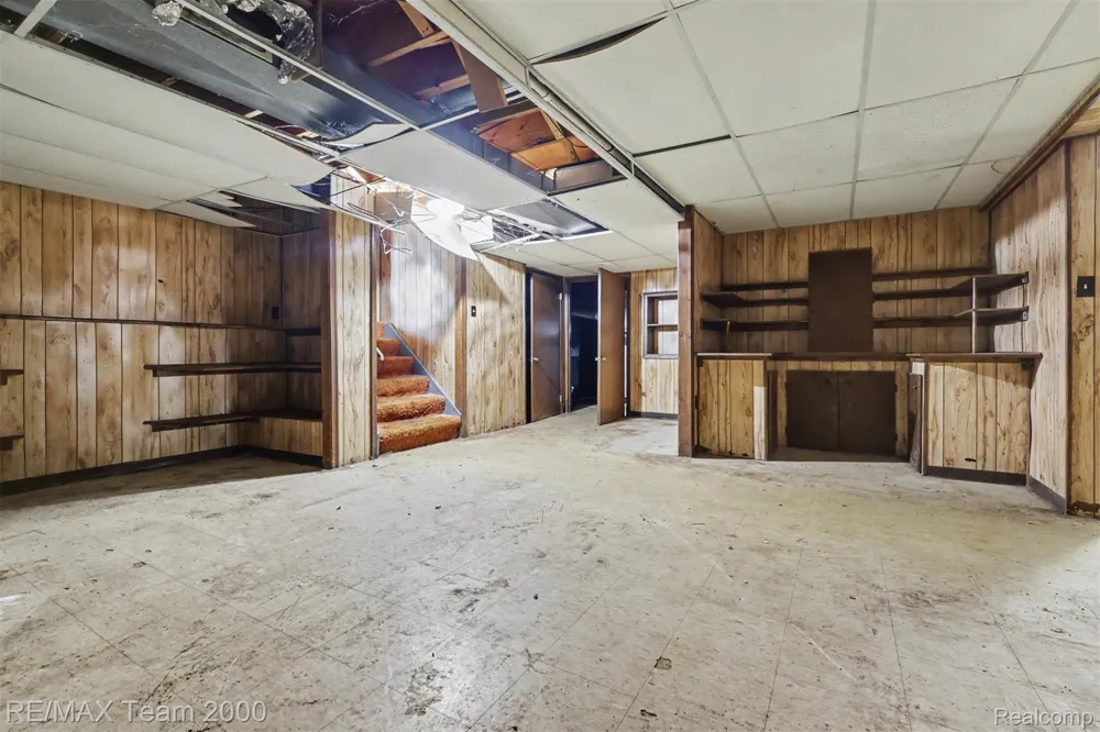 3030 Bloomfield Park Drive West Bloomfield Charter Township, MI 48323