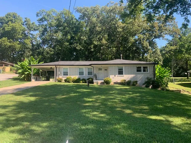 126 Wayne St Gallatin, TN 37066