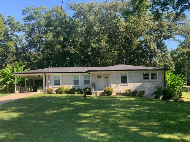 126 Wayne St Gallatin, TN 37066