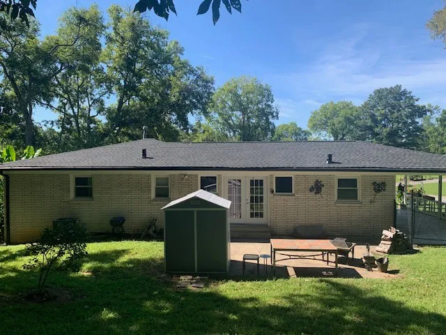 126 Wayne St Gallatin, TN 37066