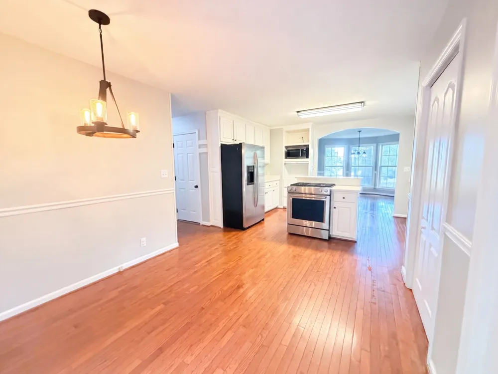 608 Beechtree Ct Burns, TN 37029