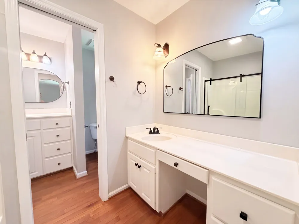 608 Beechtree Ct Burns, TN 37029