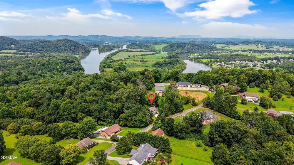 1836 Big Buck Lane Lane Sevierville, TN 37876