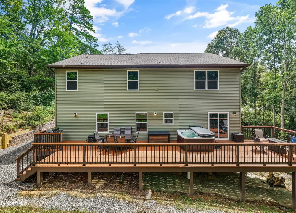 1836 Big Buck Lane Lane Sevierville, TN 37876