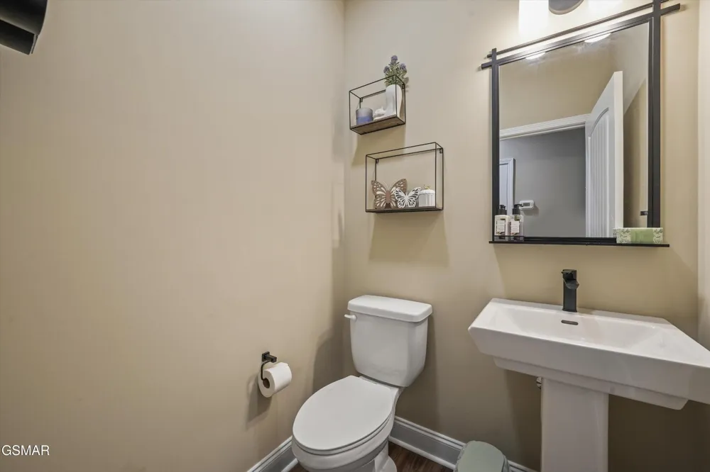 1836 Big Buck Lane Lane Sevierville, TN 37876