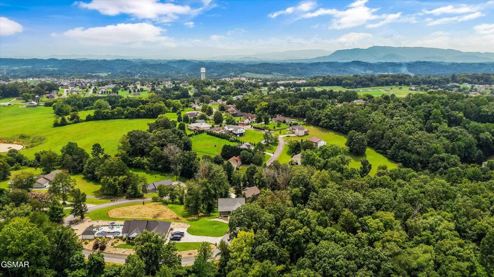 1836 Big Buck Lane Lane Sevierville, TN 37876