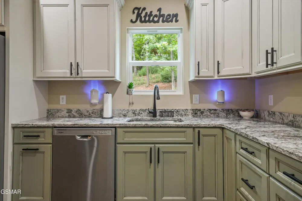 1836 Big Buck Lane Lane Sevierville, TN 37876