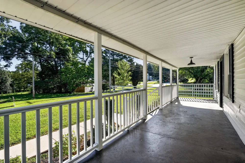 299 W Shellsford Rd McMinnville, TN 37110