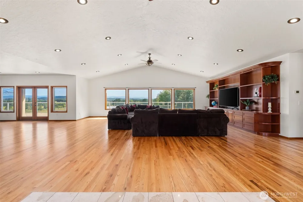 139 Coulson Road Chehalis, WA 98532