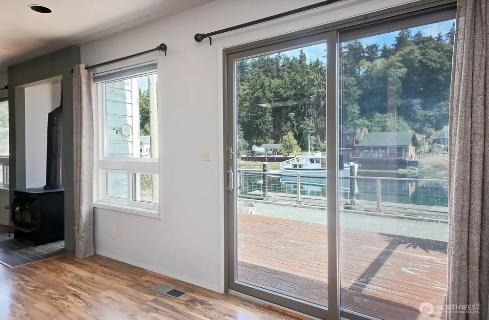 3705 Steelhead Drive Greenbank, WA 98253