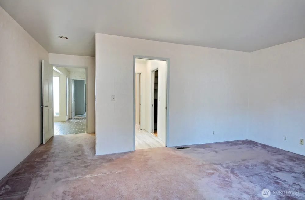 3705 Steelhead Drive Greenbank, WA 98253