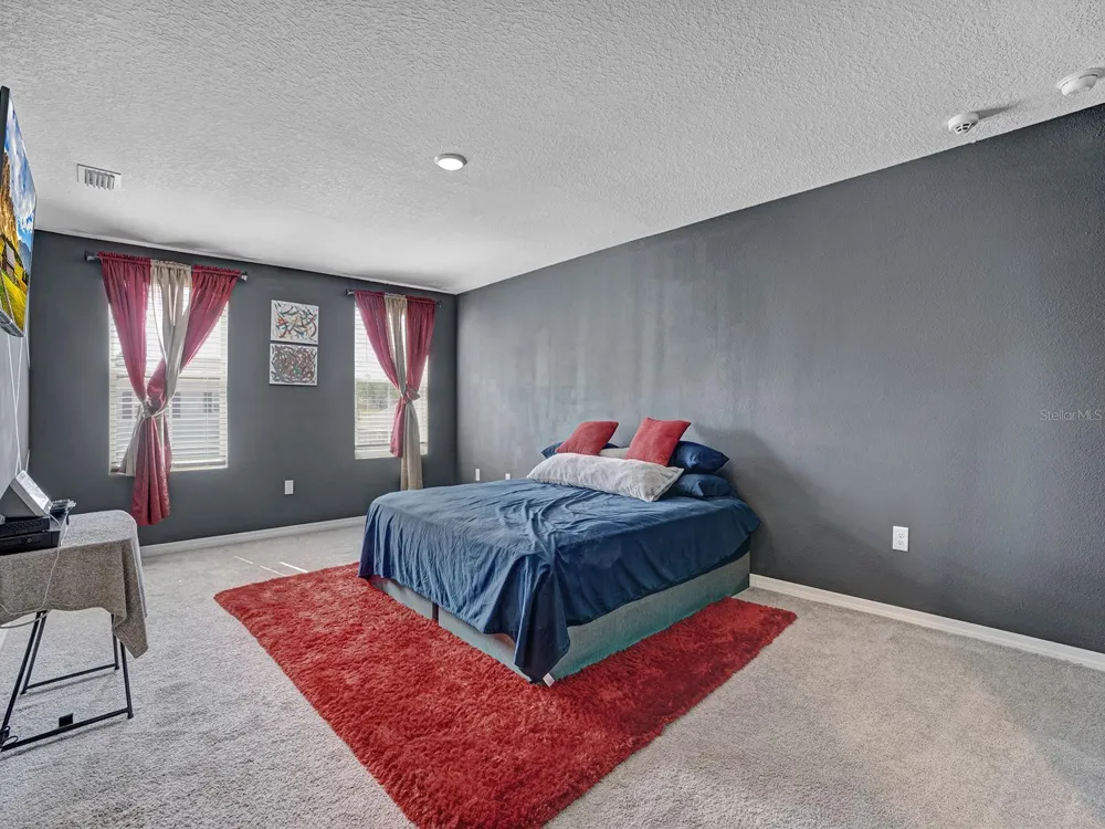 7850 SAIL CLOVER LANE Zephyrhills, FL 33540