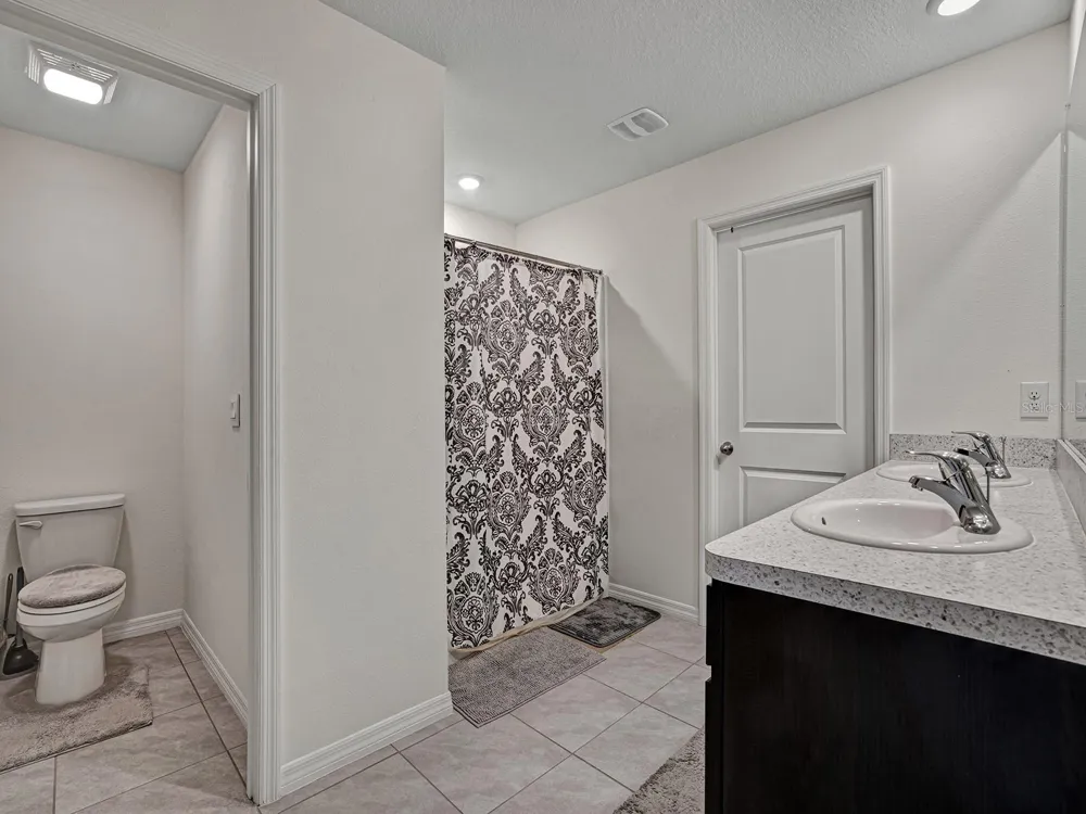 7850 SAIL CLOVER LANE Zephyrhills, FL 33540