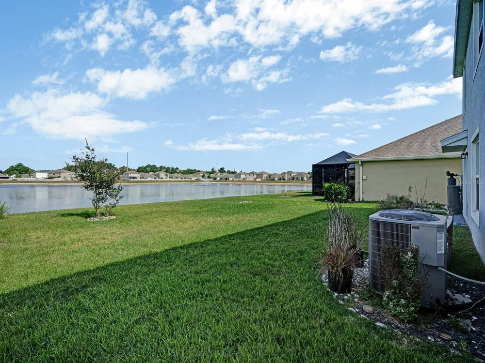 7850 SAIL CLOVER LANE Zephyrhills, FL 33540