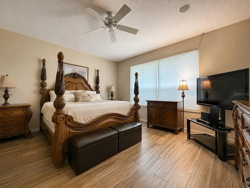 3637 DEVEREAUX COURT Orlando, FL 32837