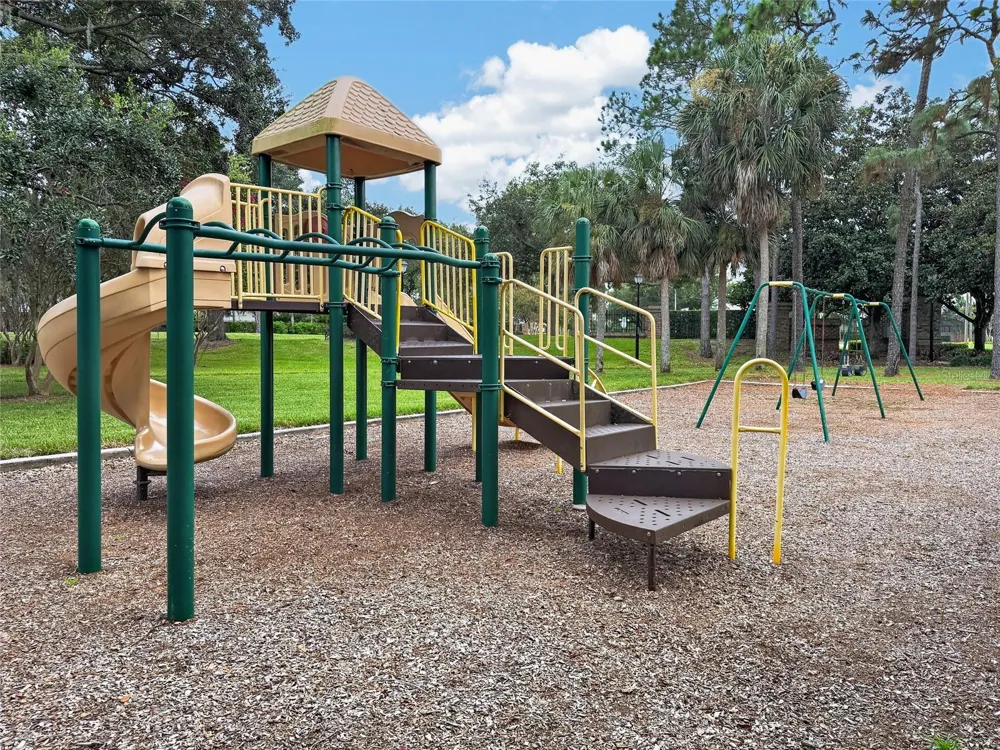 3637 DEVEREAUX COURT Orlando, FL 32837