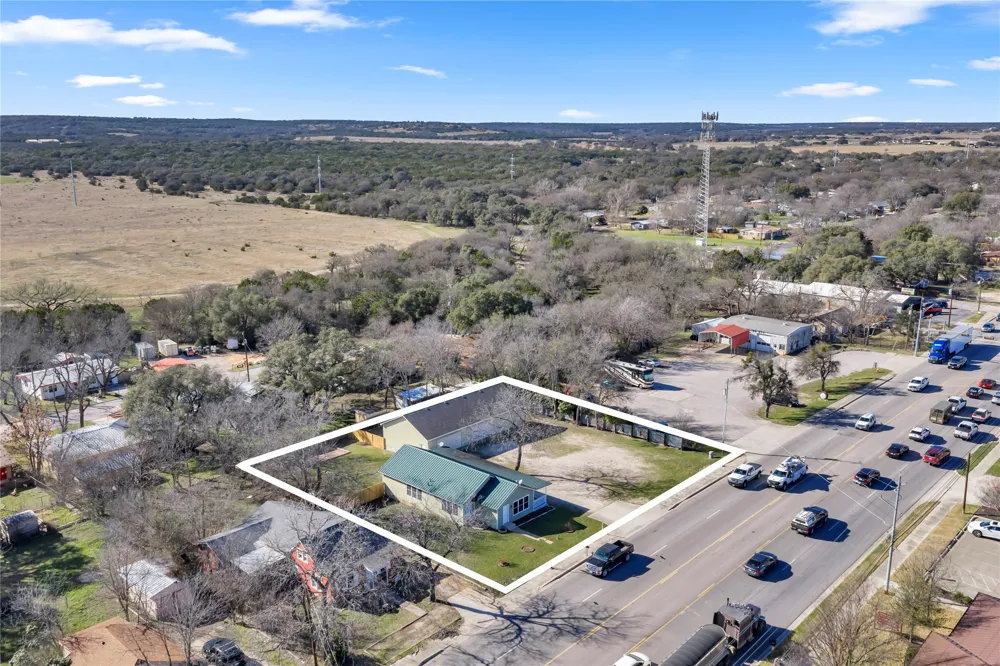 808 Water Street Burnet, TX 78611