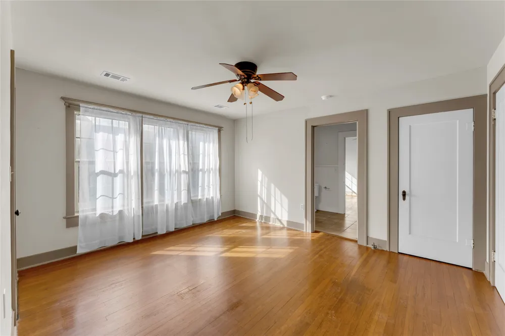 808 Water Street Burnet, TX 78611