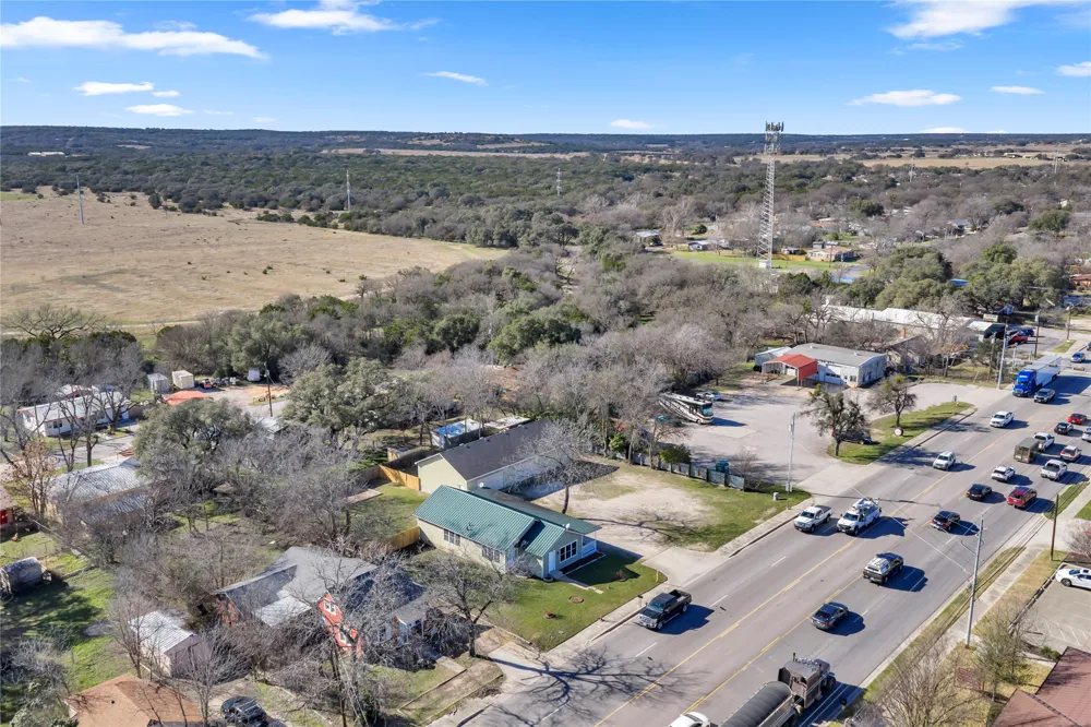 808 Water Street Burnet, TX 78611