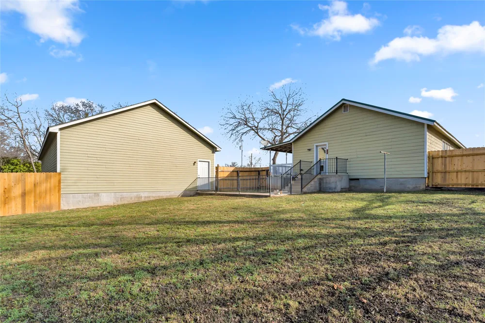 808 Water Street Burnet, TX 78611
