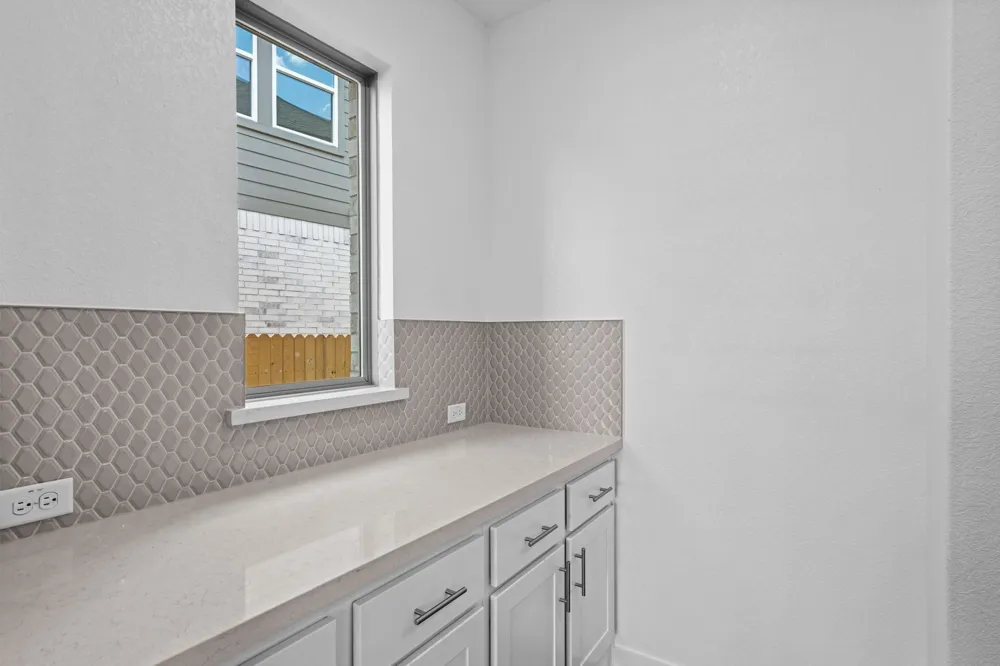 536 Los Aliso Court Liberty Hill, TX 78642