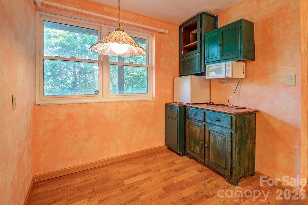94 Marcellina Drive Fairview, NC 28730