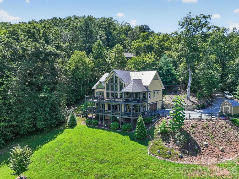 100 Brookstone Mountain Trail Franklin, NC 28734