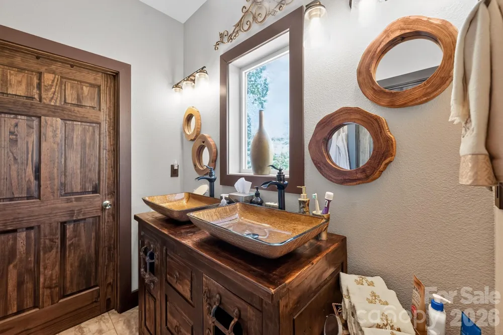 100 Brookstone Mountain Trail Franklin, NC 28734