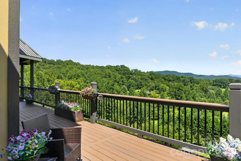 100 Brookstone Mountain Trail Franklin, NC 28734
