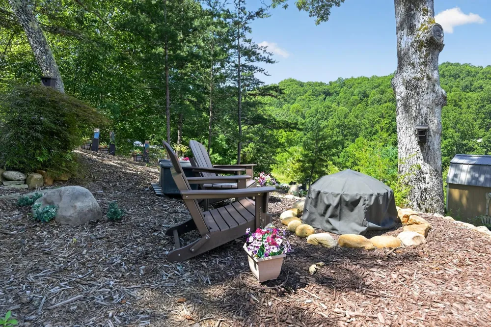 100 Brookstone Mountain Trail Franklin, NC 28734