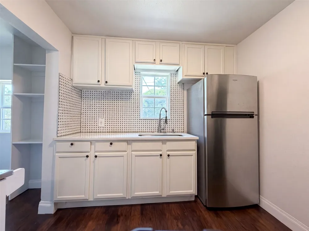 2832 Avenue I Fort Worth, TX 76105