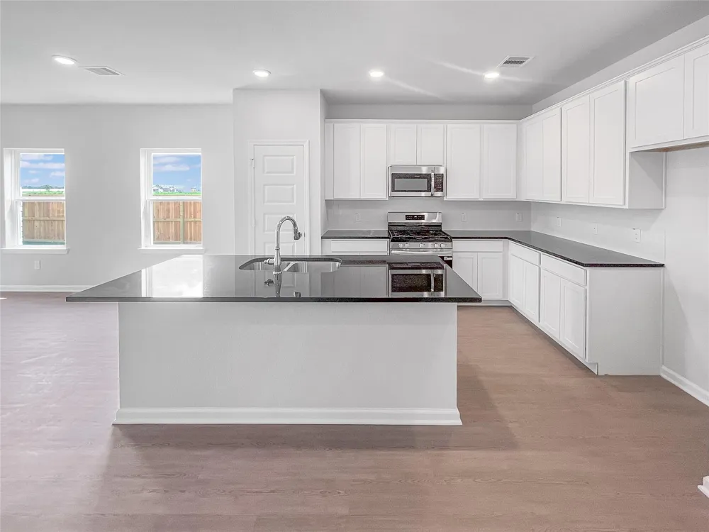 9717 Enclave Ridge Road Willis, TX 77318
