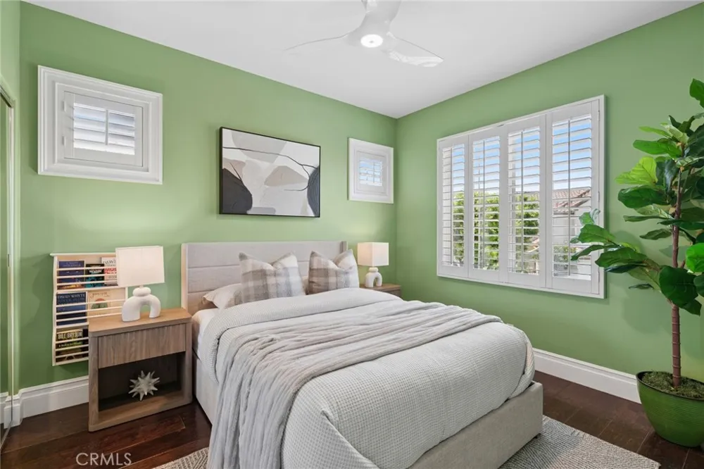 25 Lyon Newport Coast, CA 92657
